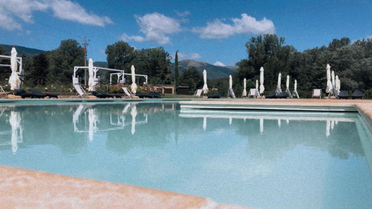 Il Pianaccio Villa Spoleto Luaran gambar
